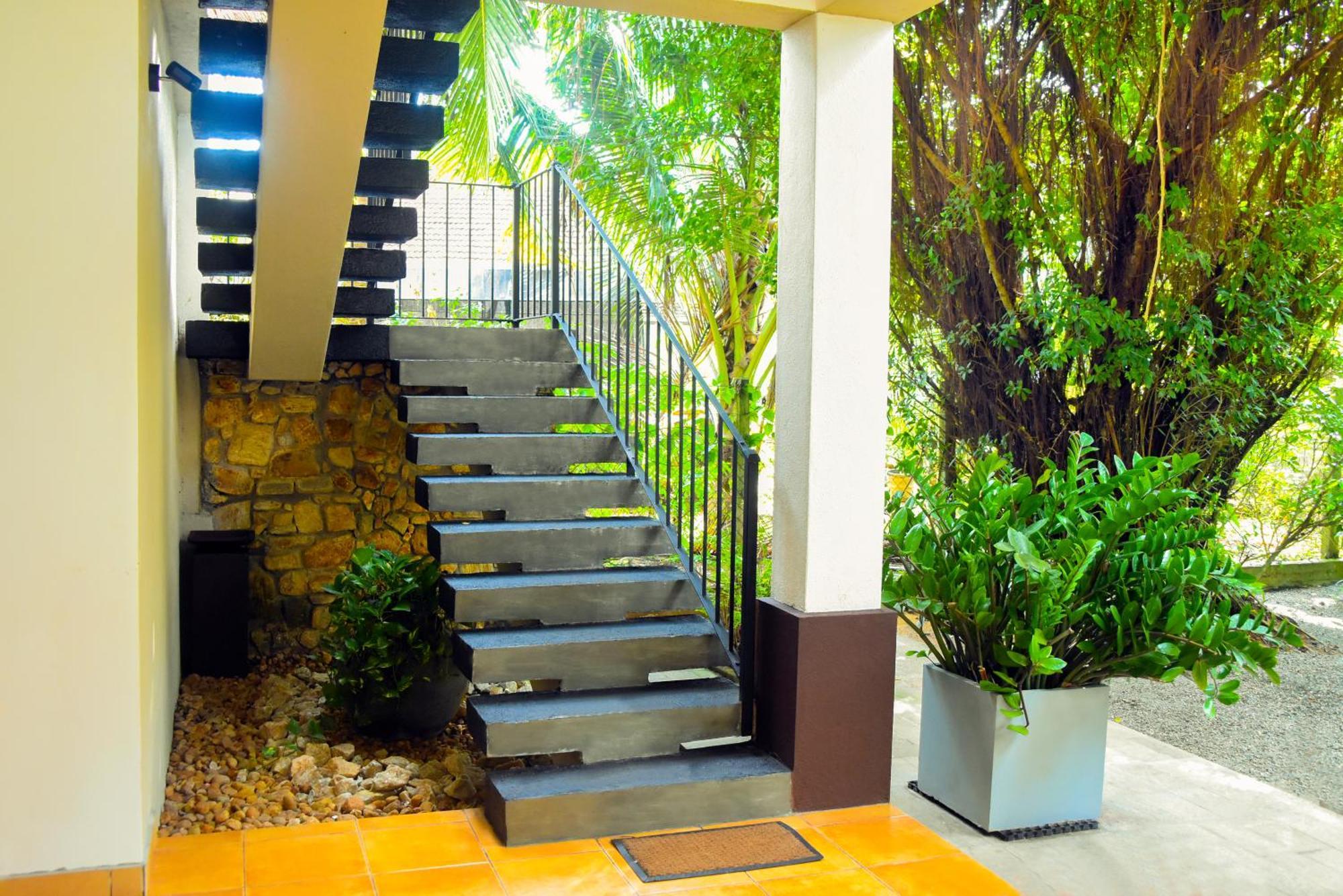 Sithu Villa Hikkaduwa Extérieur photo