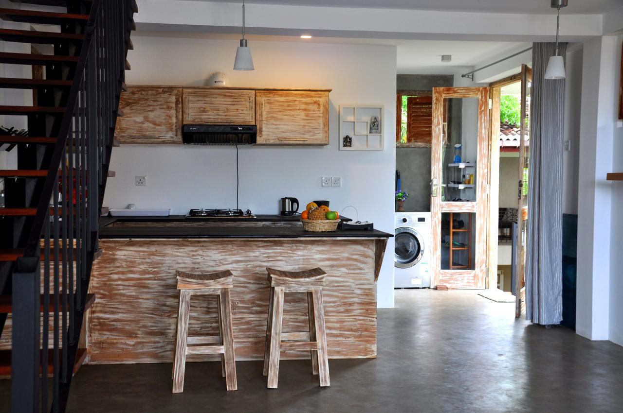 Sithu Villa Hikkaduwa Extérieur photo